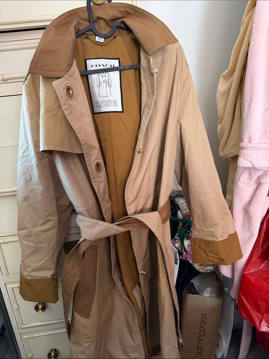 Coach Jackets & Blazers - Coach Two-Tone Tan and Camel Trench Coat